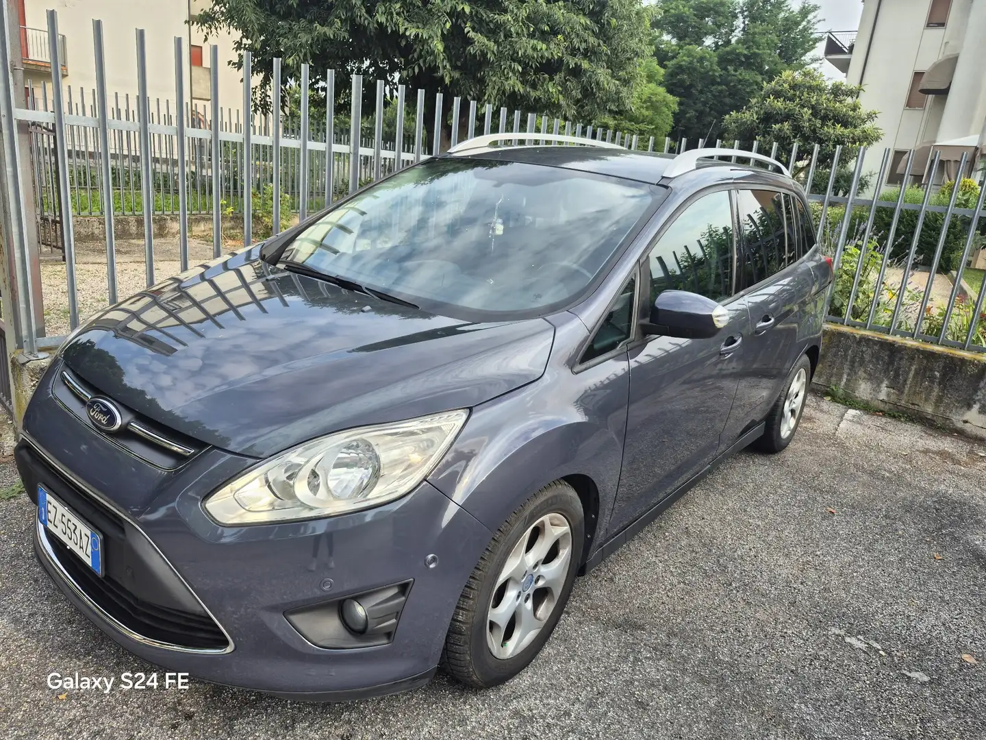 Ford Grand C-Max - 1