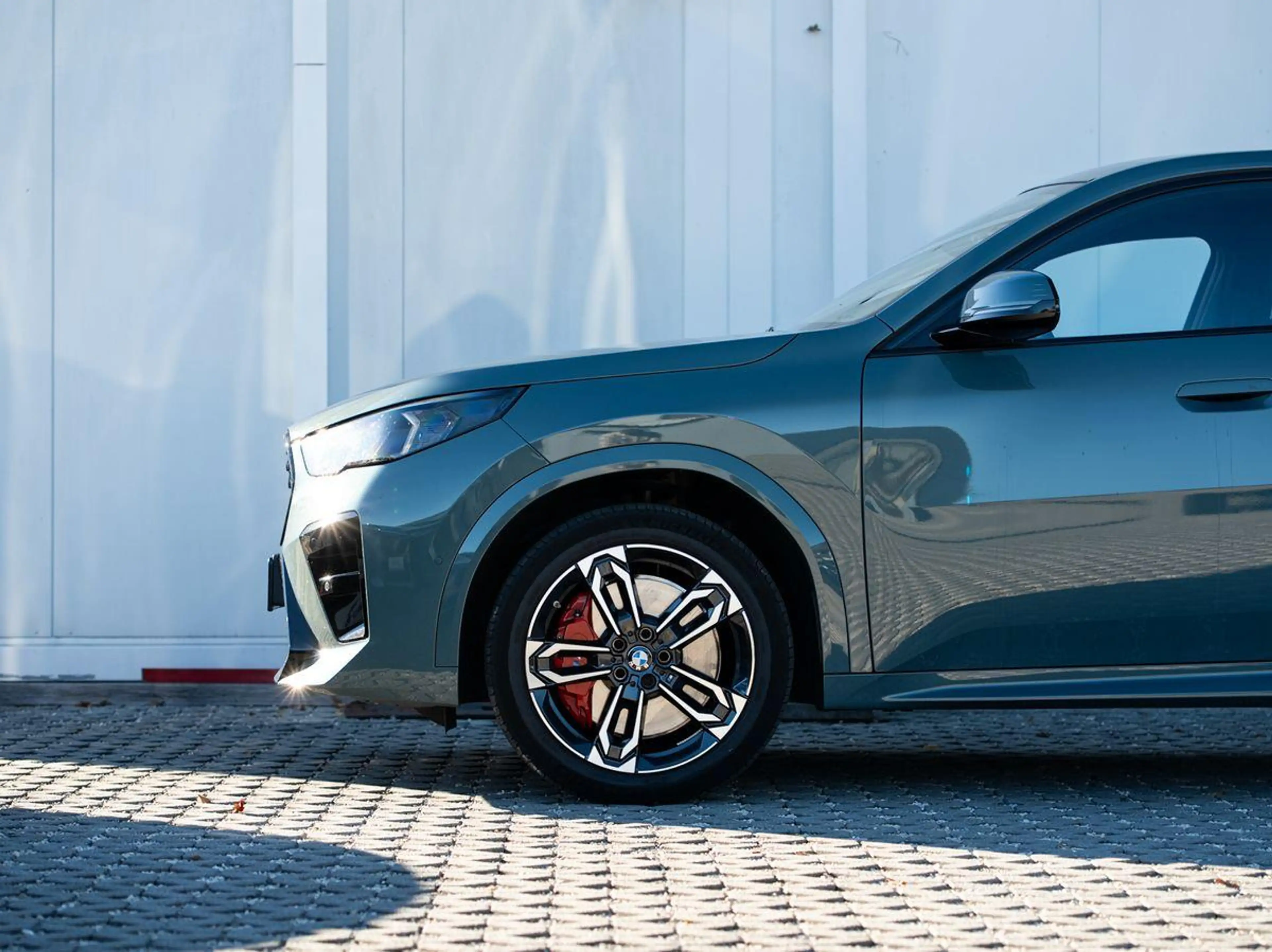 BMW X2 sDrive20i M-SportPRO 19 PANO KoZg AdLED RFK — photo 9