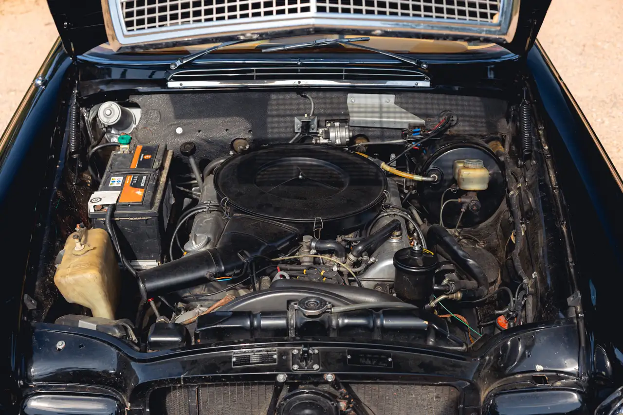 Mercedes-Benz 280 SE 3.5 Coupé, foto 4
