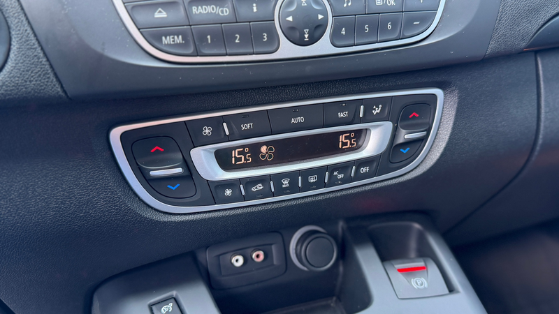 Renault Scenic 2.0 Dynamique|Keyless|PDC|Airco|Cruise|Navi — photo 14