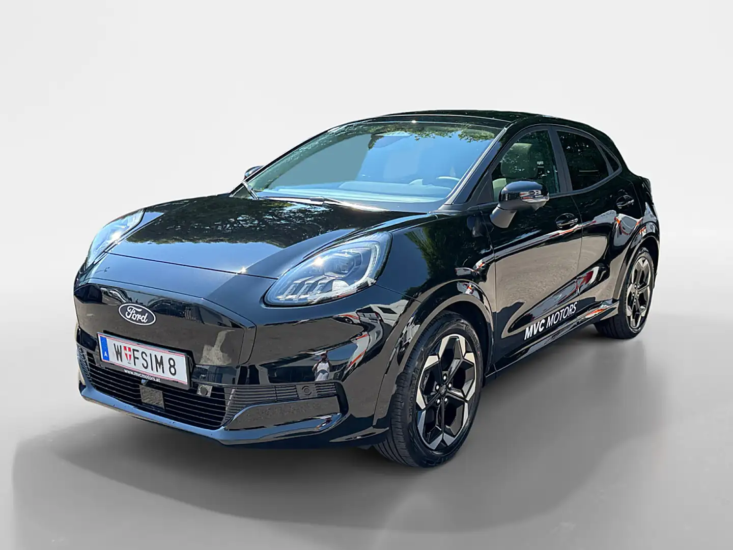 Ford Puma E-Gen 46,8kWh Premium Schwarz - 1