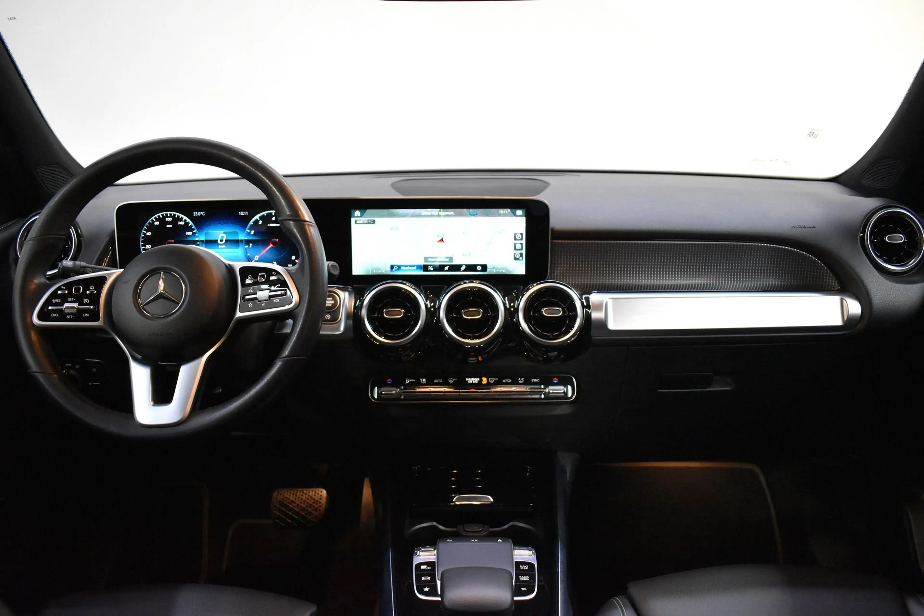 Mercedes-Benz GLB 200 GLB 200 / Valckenier Denderhoutem — photo 12