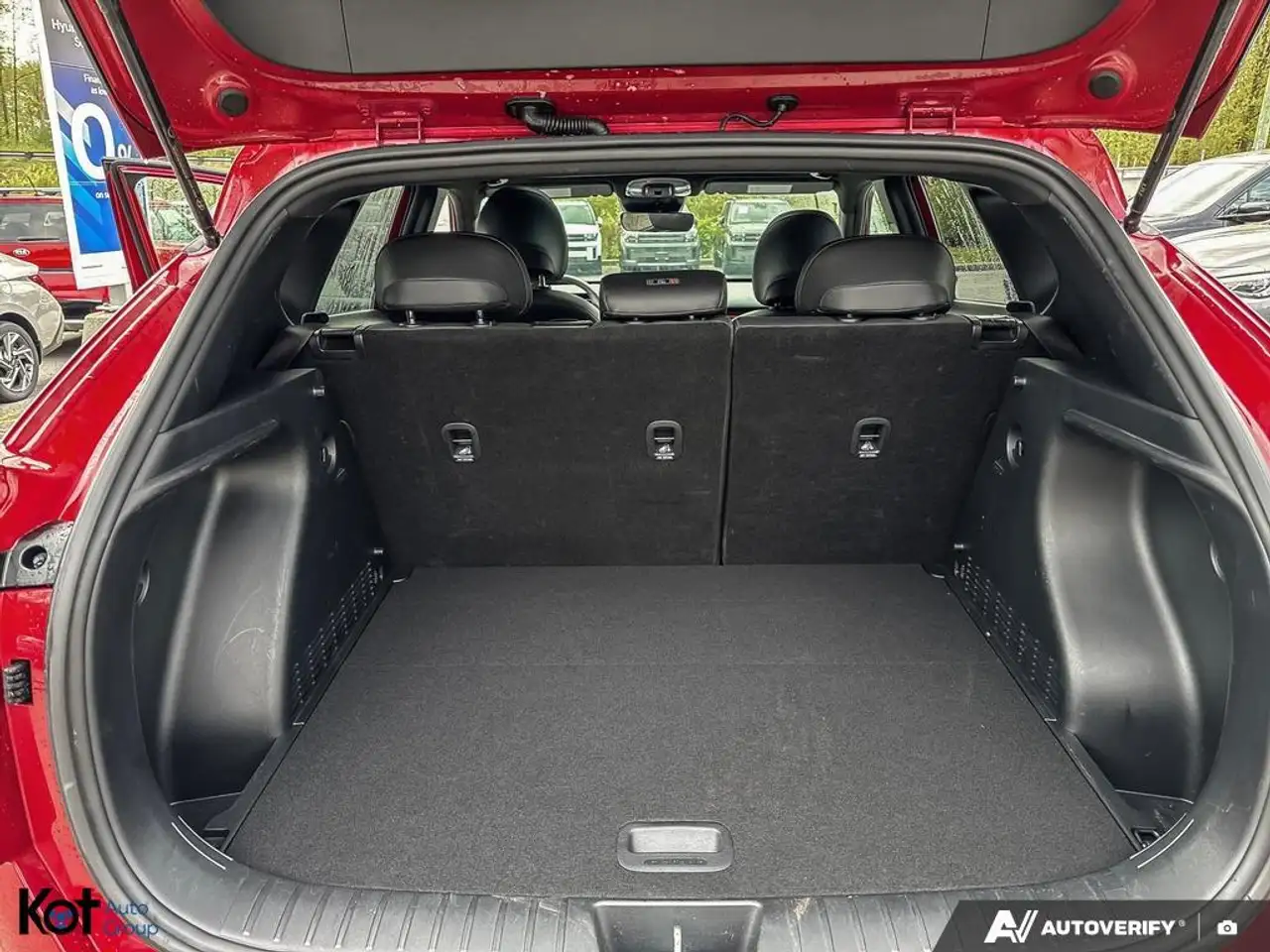 Hyundai KONA снимка Hyundai KONA