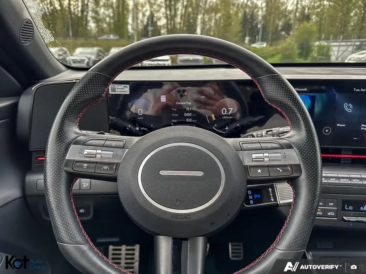 Hyundai KONA снимка Hyundai KONA