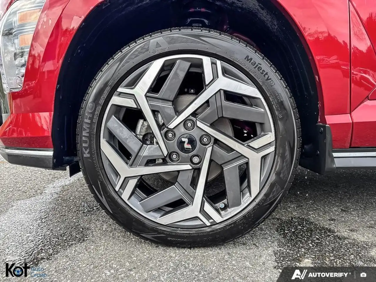 Hyundai KONA снимка Hyundai KONA