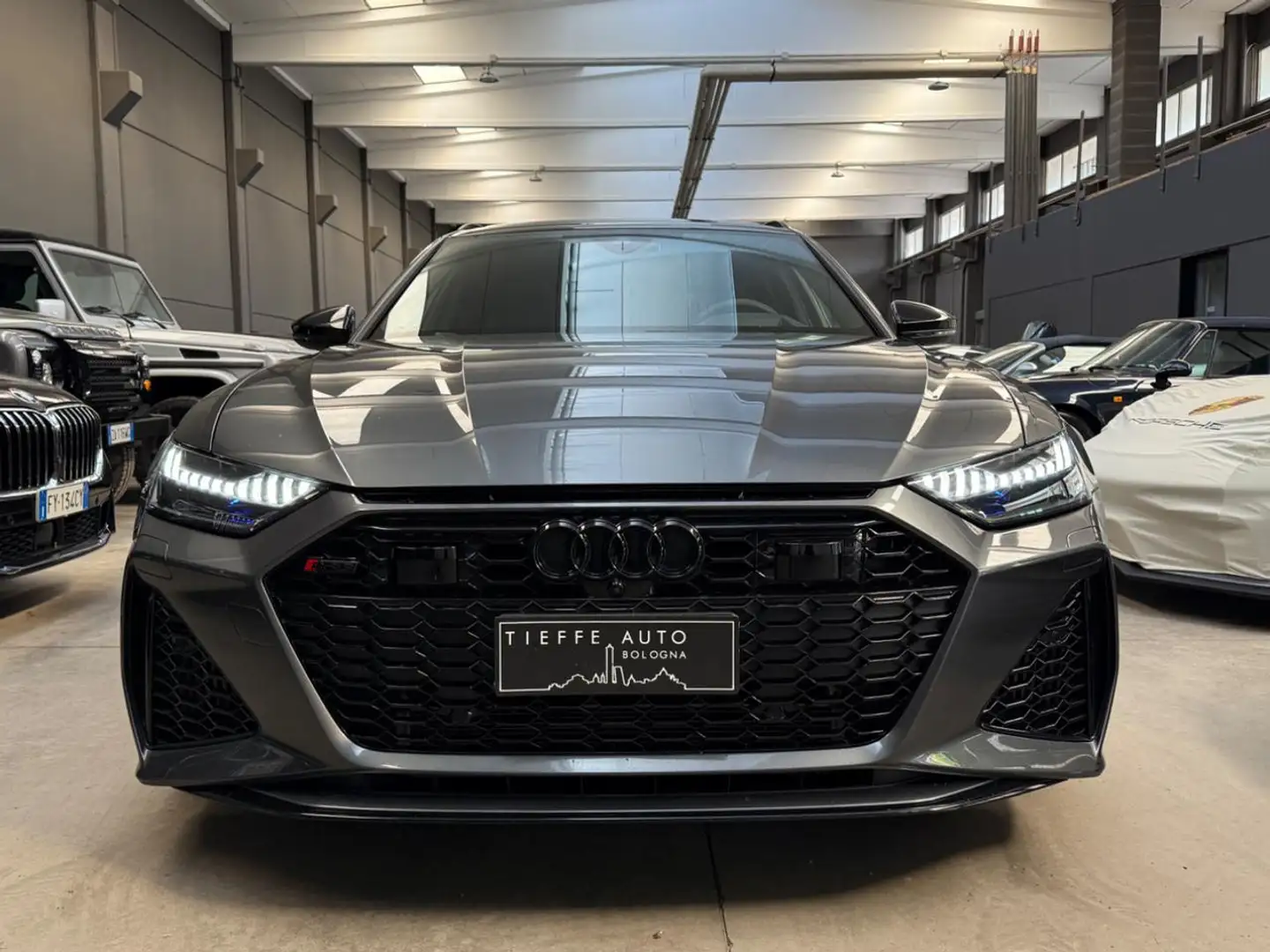 Audi RS6 Avant 4.0 TFSI V8 quattro tiptronic *CARBO,LASER* Grijs - 2