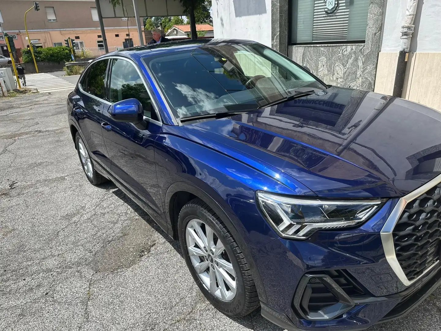 Audi Q3 Q3 Sportback 35 2.0 tdi Business Plus s-tronic Bleu - 1