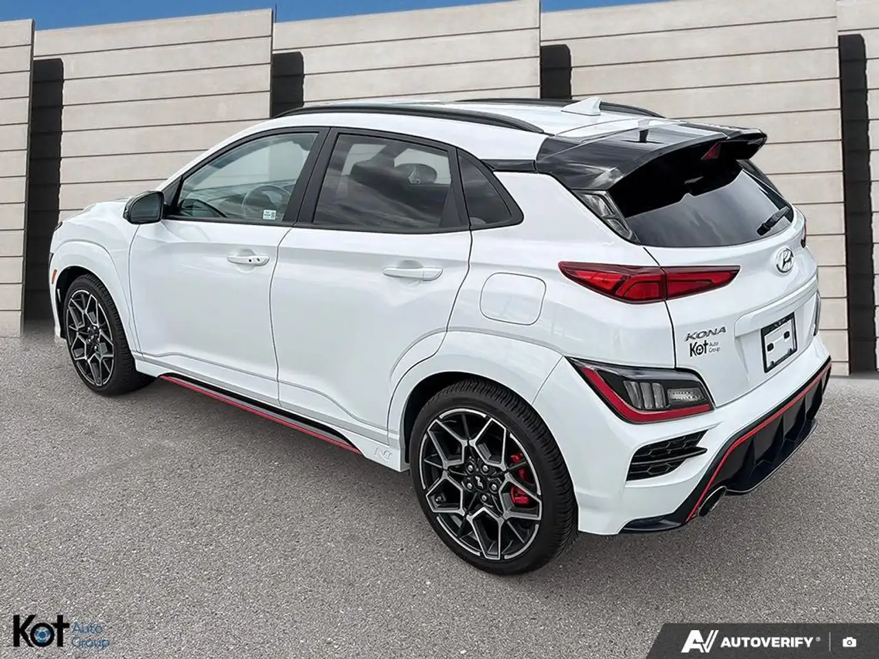 Hyundai KONA снимка Hyundai KONA