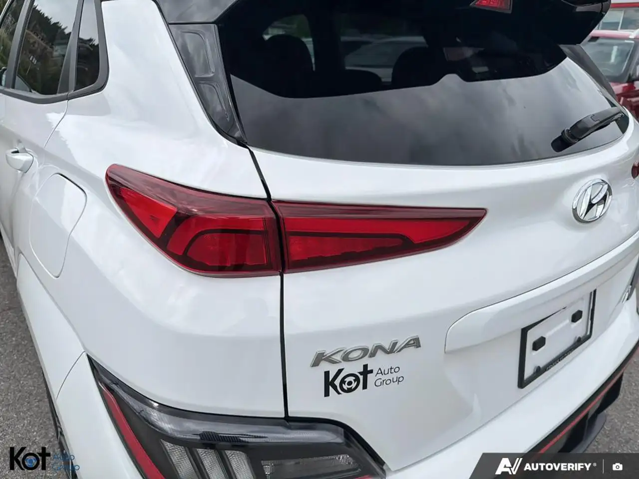 Hyundai KONA снимка Hyundai KONA