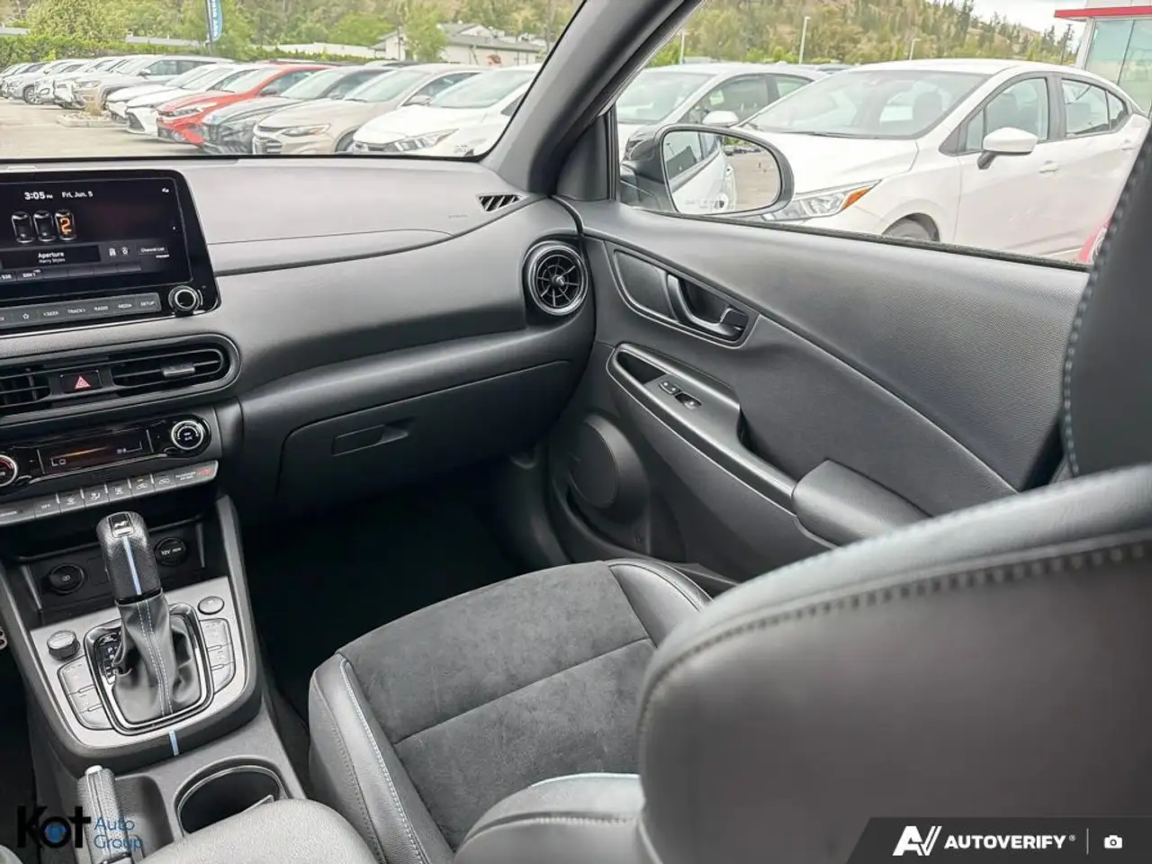 Hyundai KONA снимка Hyundai KONA