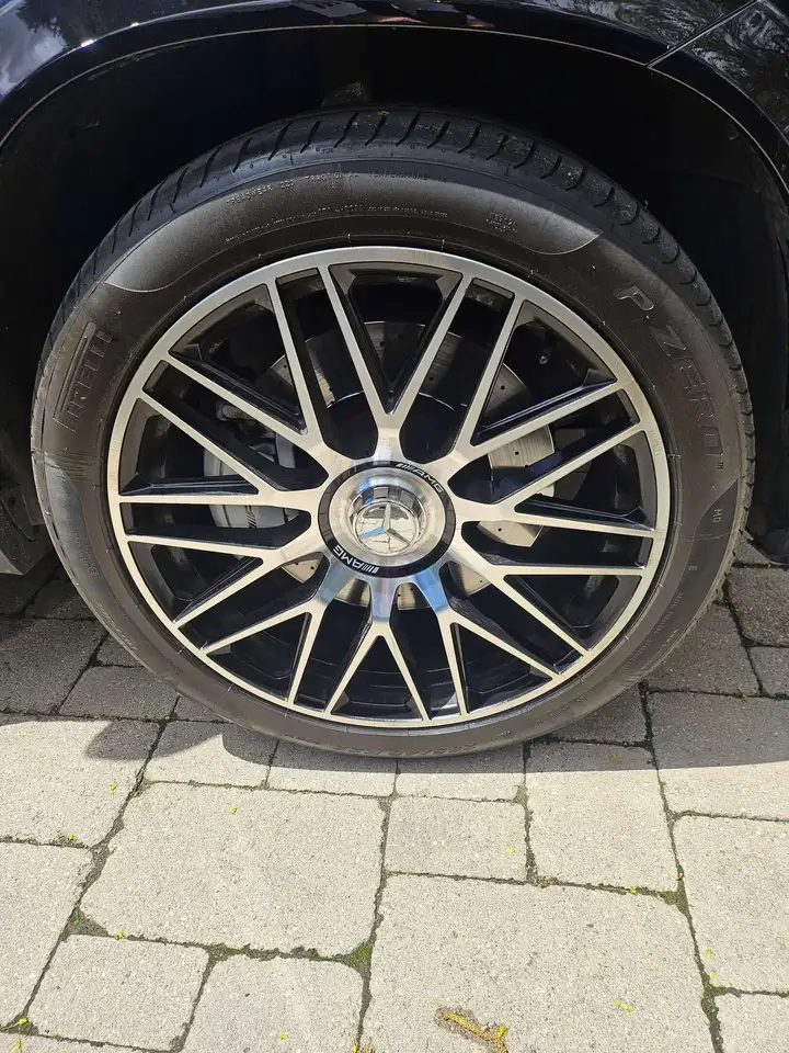 Mercedes-Benz GLE снимка Mercedes-Benz GLE