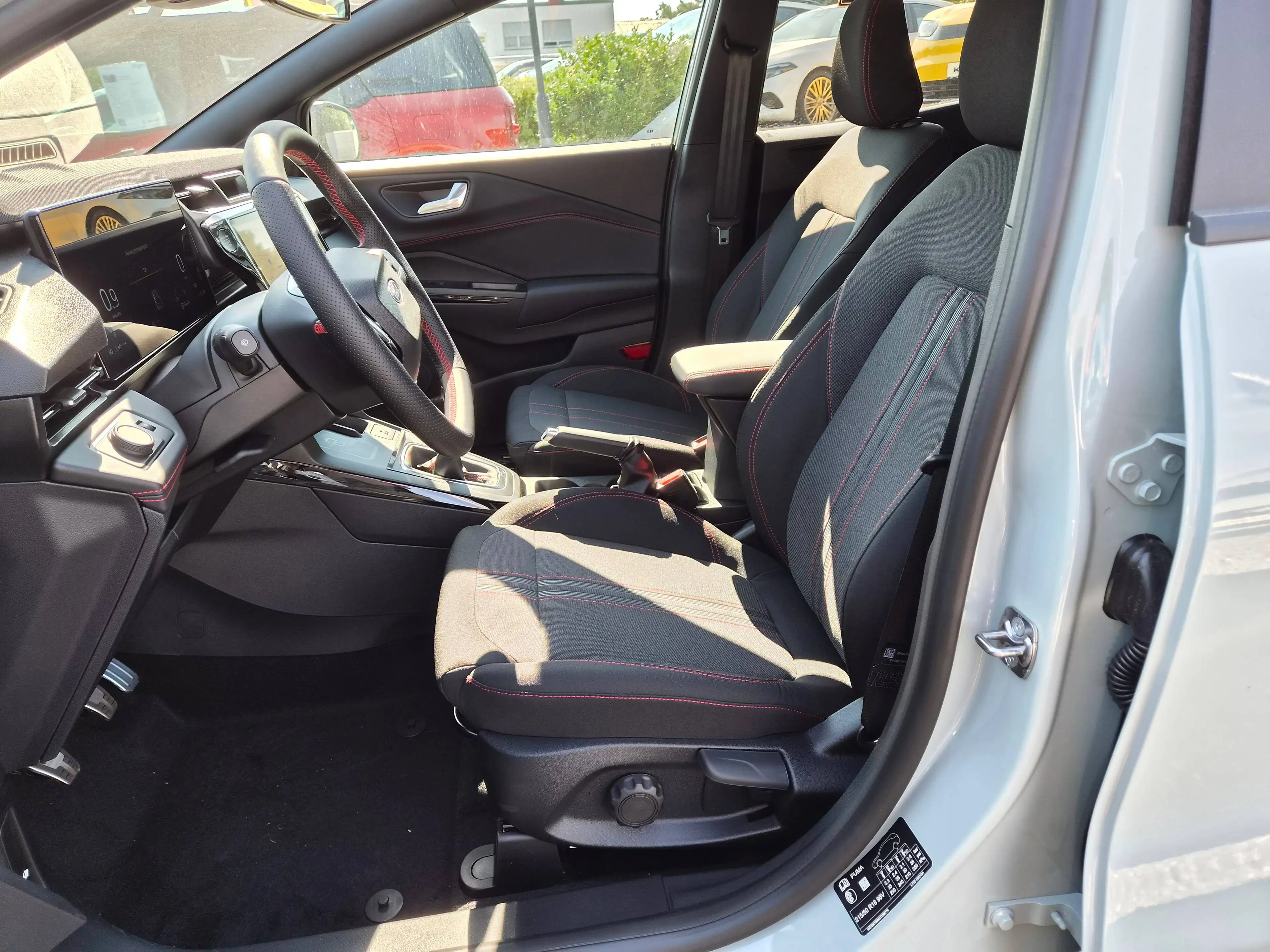 Ford Puma ST-Line — photo 10