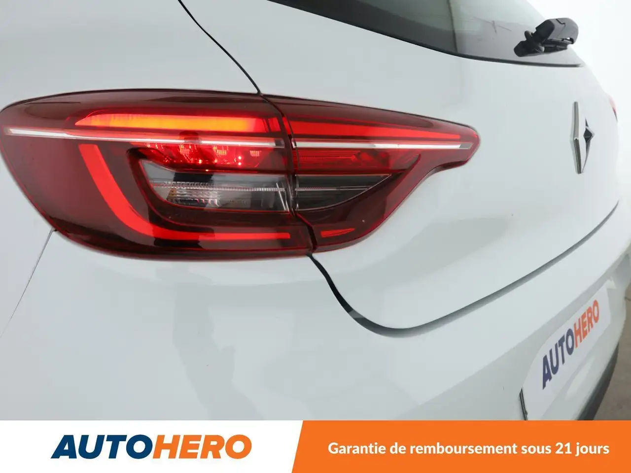 Renault Clio Citadine 5 portes — photo 31