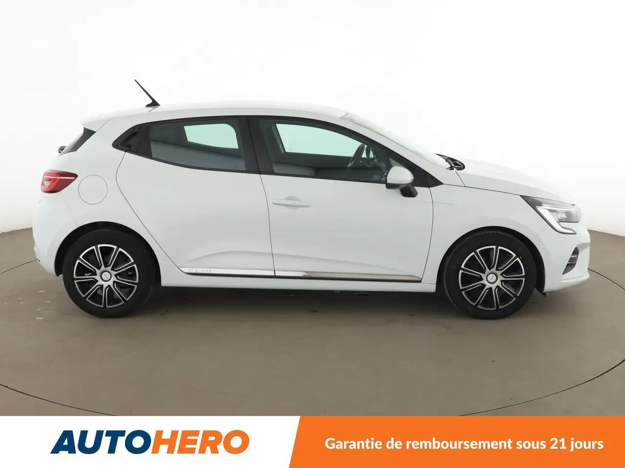 Renault Clio Citadine 5 portes — photo 7