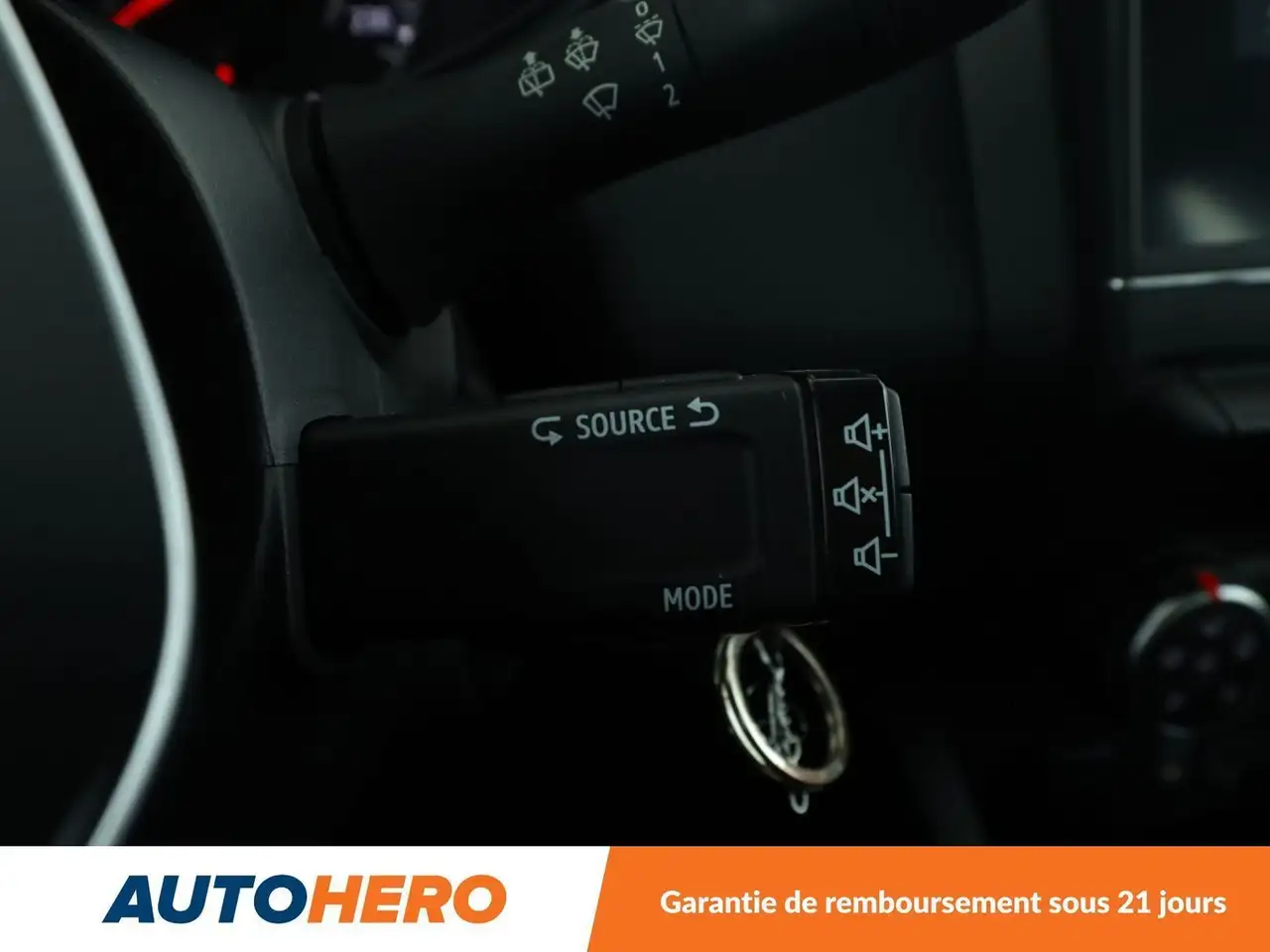 Renault Clio Citadine 5 portes — photo 26