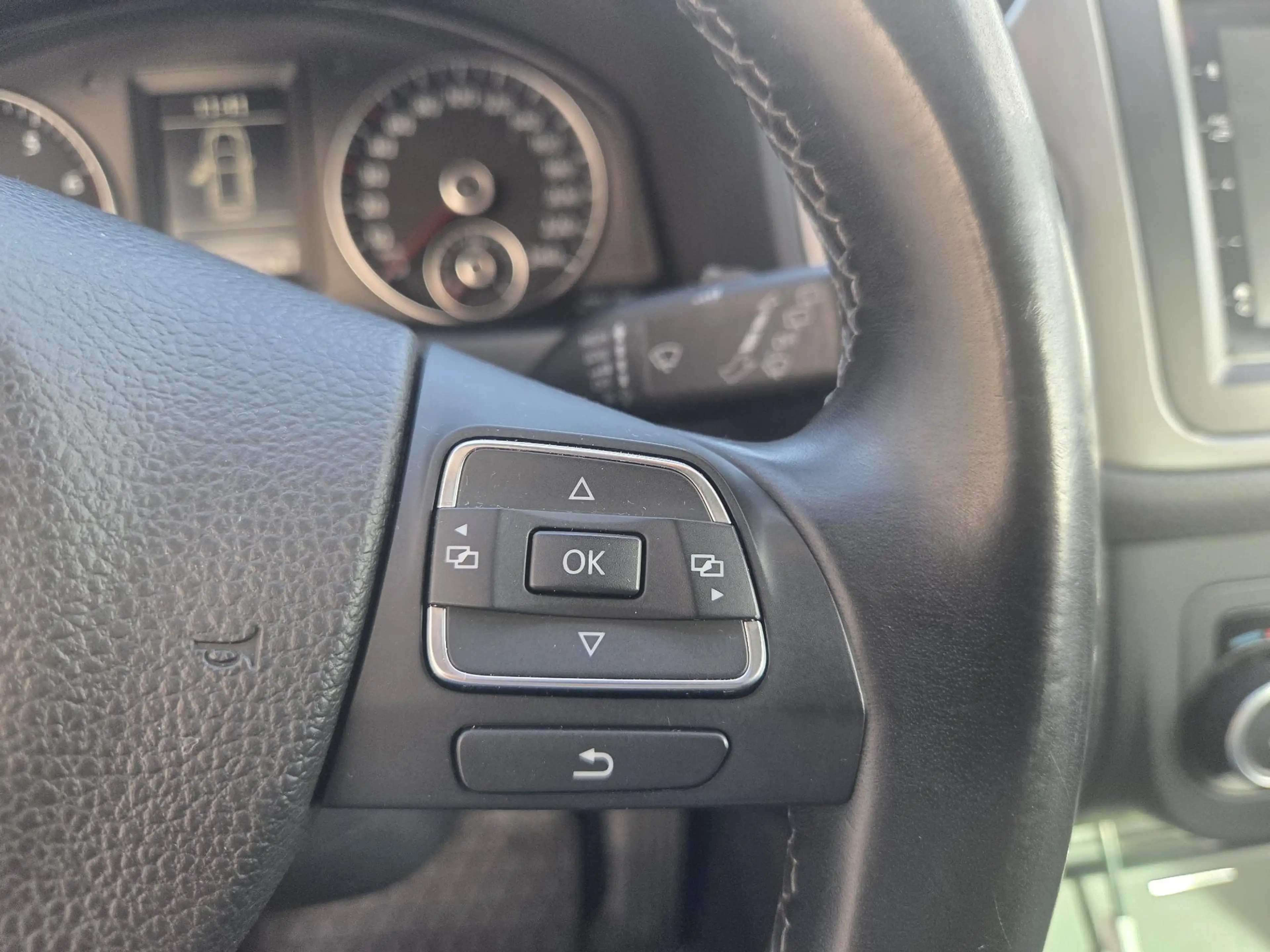 Volkswagen Golf Plus 1.4 TSI Comfortline — photo 13