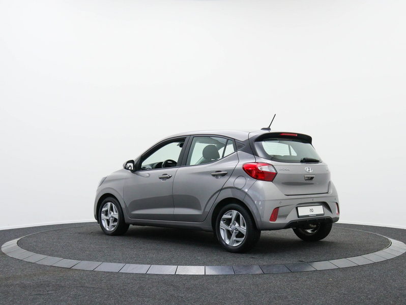 Hyundai i10 1.2 automaat | 15" LMV | Airco | Parkeersensoren — photo 8