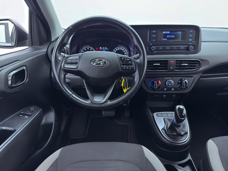 Hyundai i10 1.2 automaat | 15" LMV | Airco | Parkeersensoren — photo 3