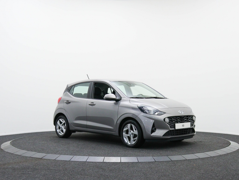 Hyundai i10 1.2 automaat | 15" LMV | Airco | Parkeersensoren — photo 12