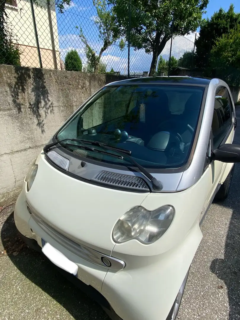 smart forTwo Pulse Beige - 1
