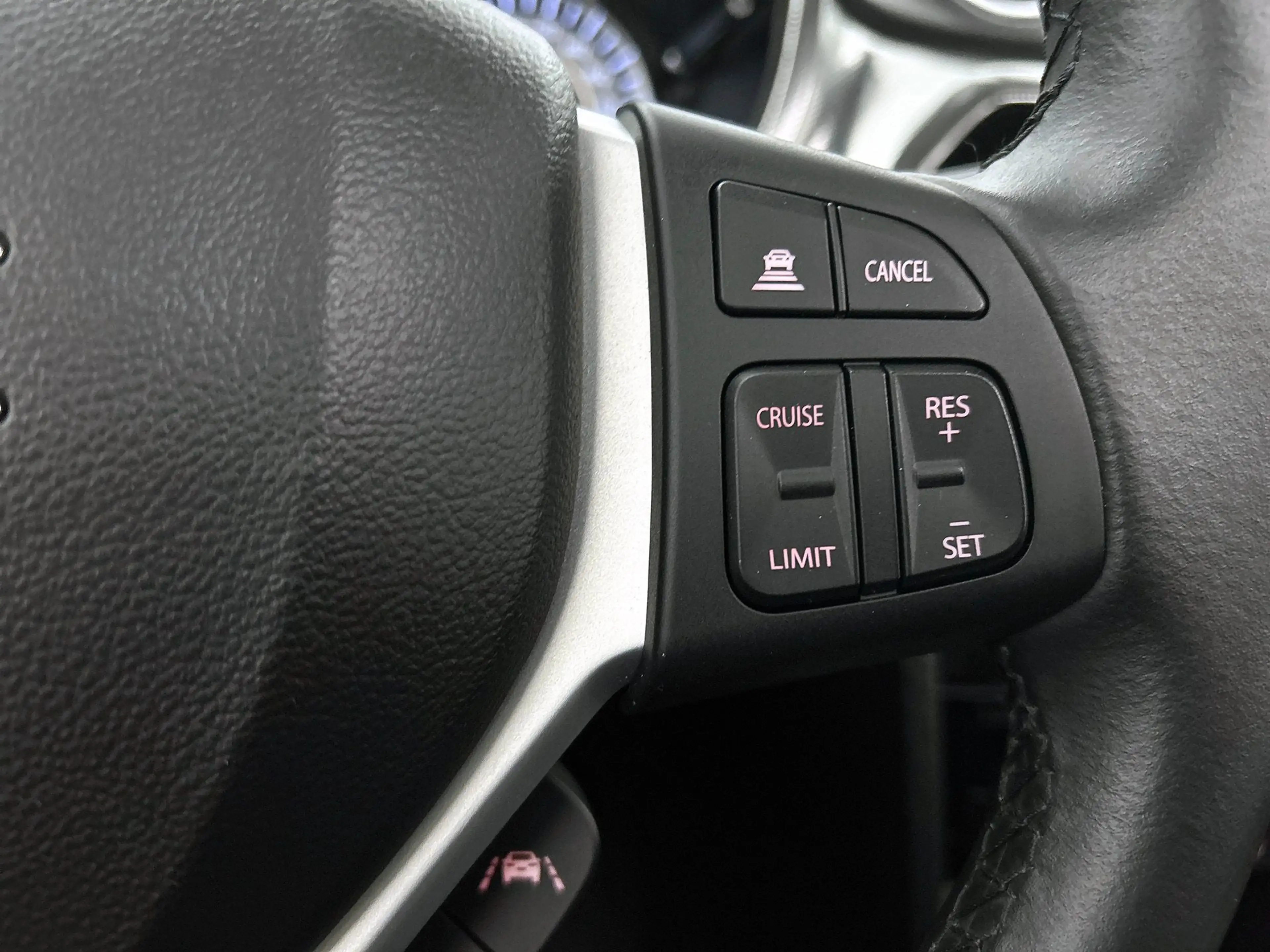 Suzuki Vitara 1.4 Boosterjet Style Smart Hybrid | Adaptive Cruis — photo 16