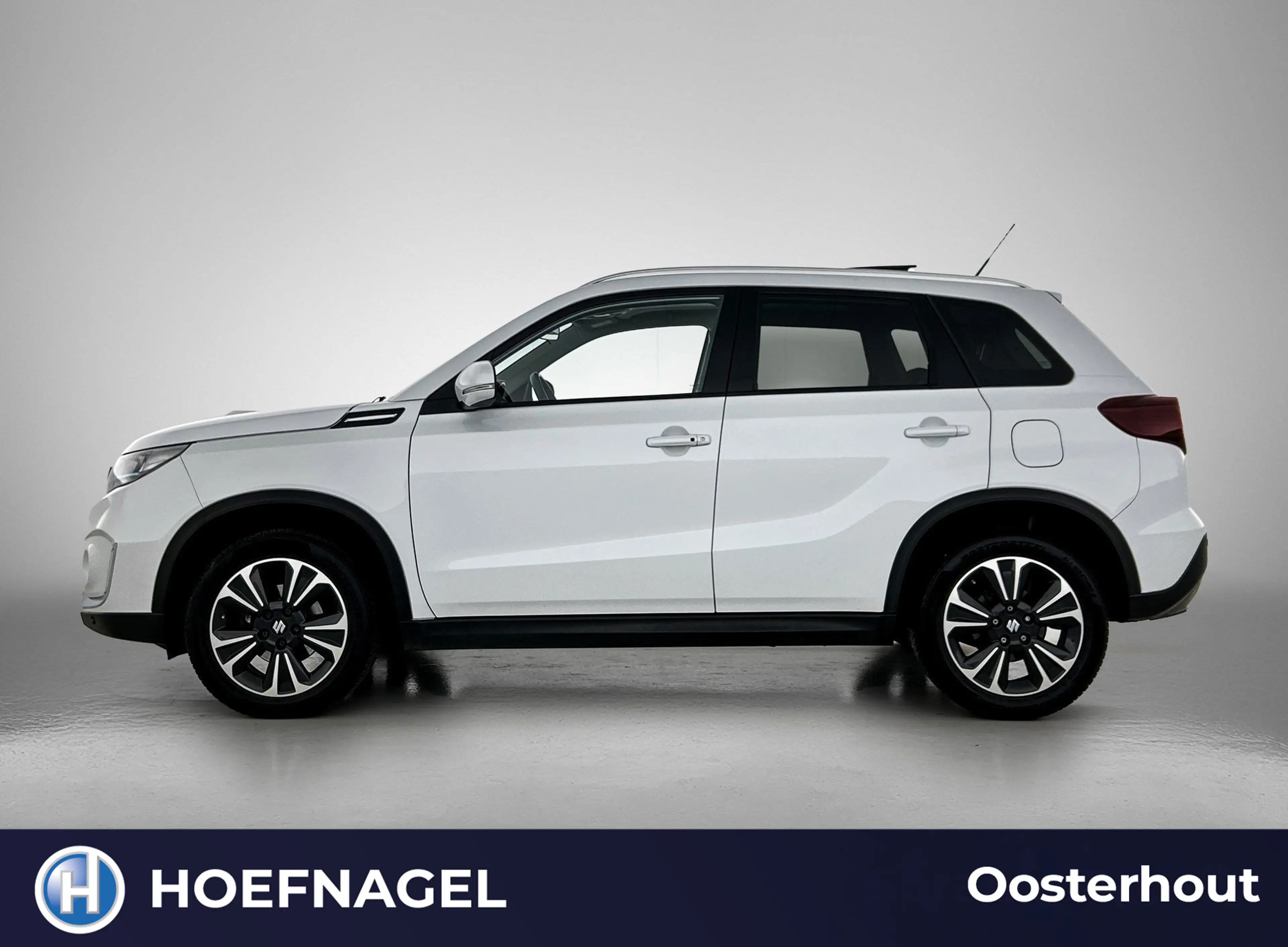 Suzuki Vitara 1.4 Boosterjet Style Smart Hybrid | Adaptive Cruis — photo 3