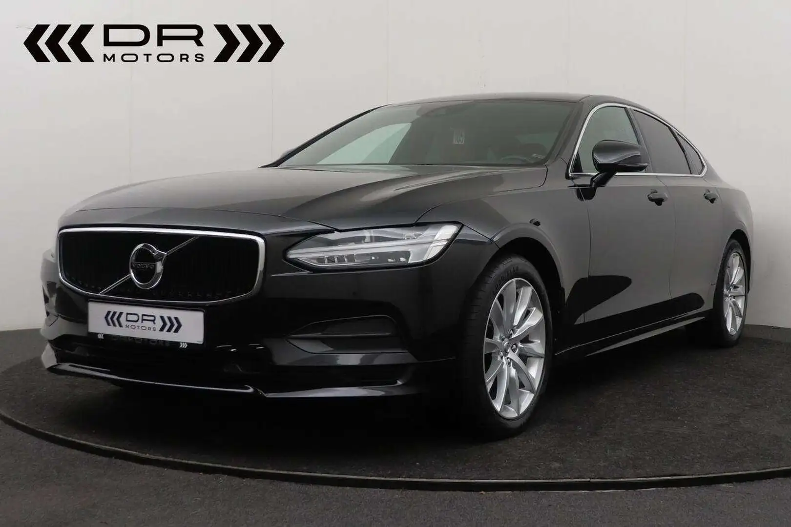 Volvo S90 2.0 D3 Momentum PRO - DAB - CARPLAY - LEDER Nero - 1