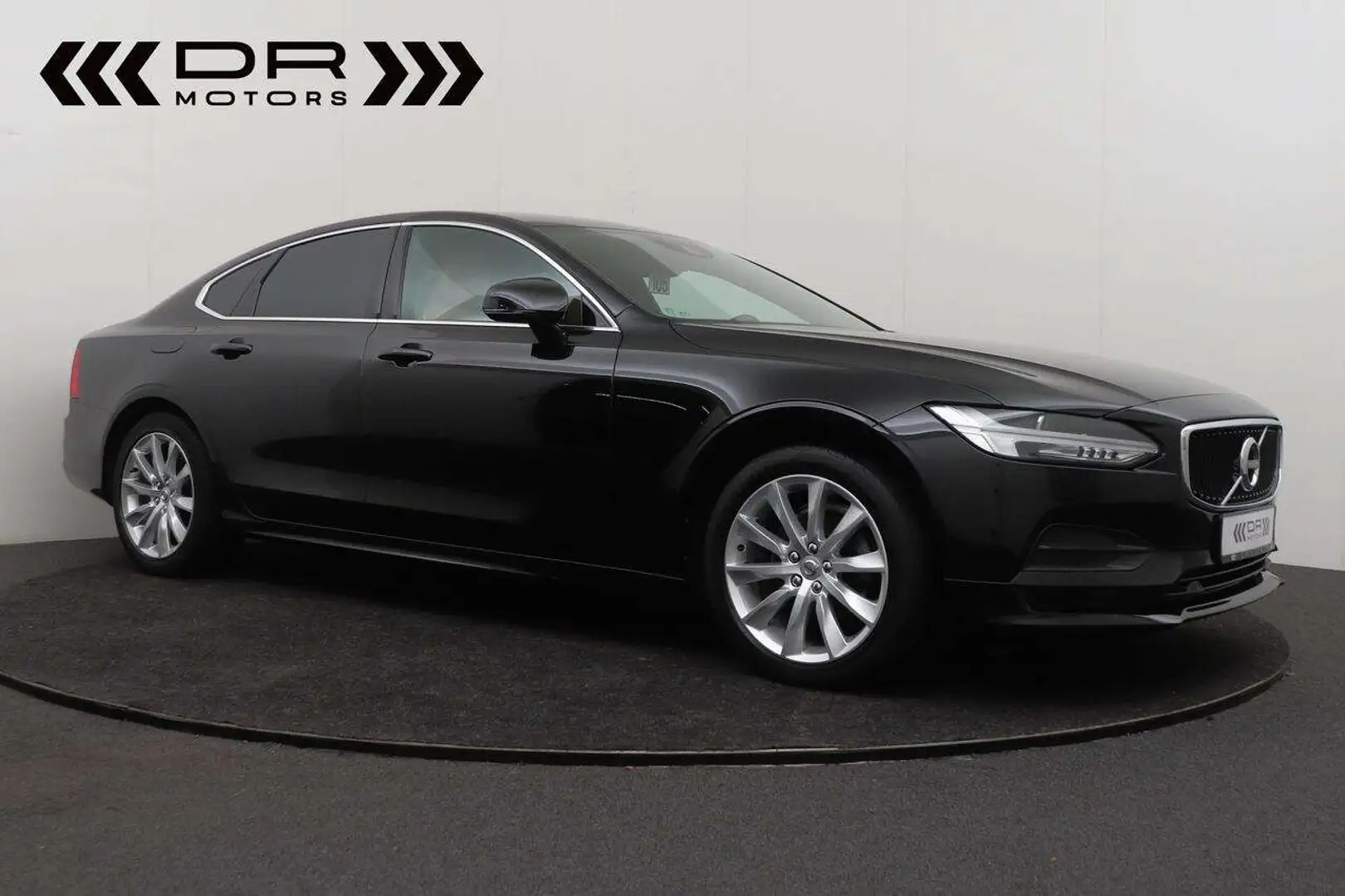 Volvo S90 2.0 D3 Momentum PRO - DAB - CARPLAY - LEDER Noir - 2