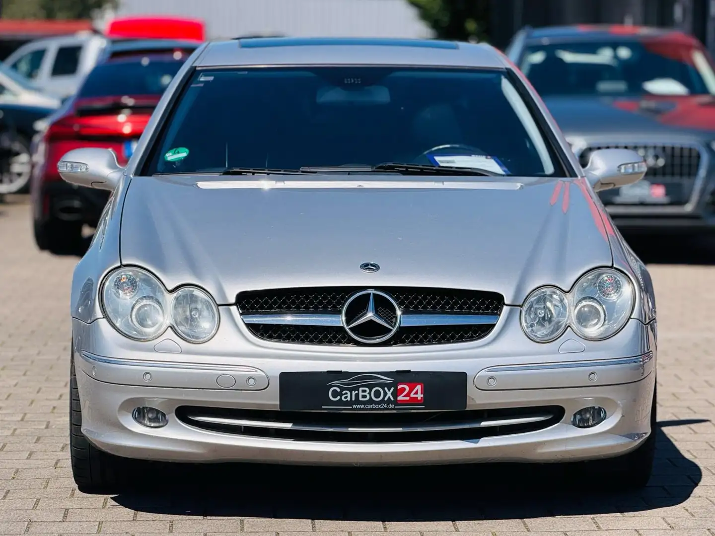 Mercedes-Benz CLK 500 TÜV bis 2/27, Service NEU Grau - 2