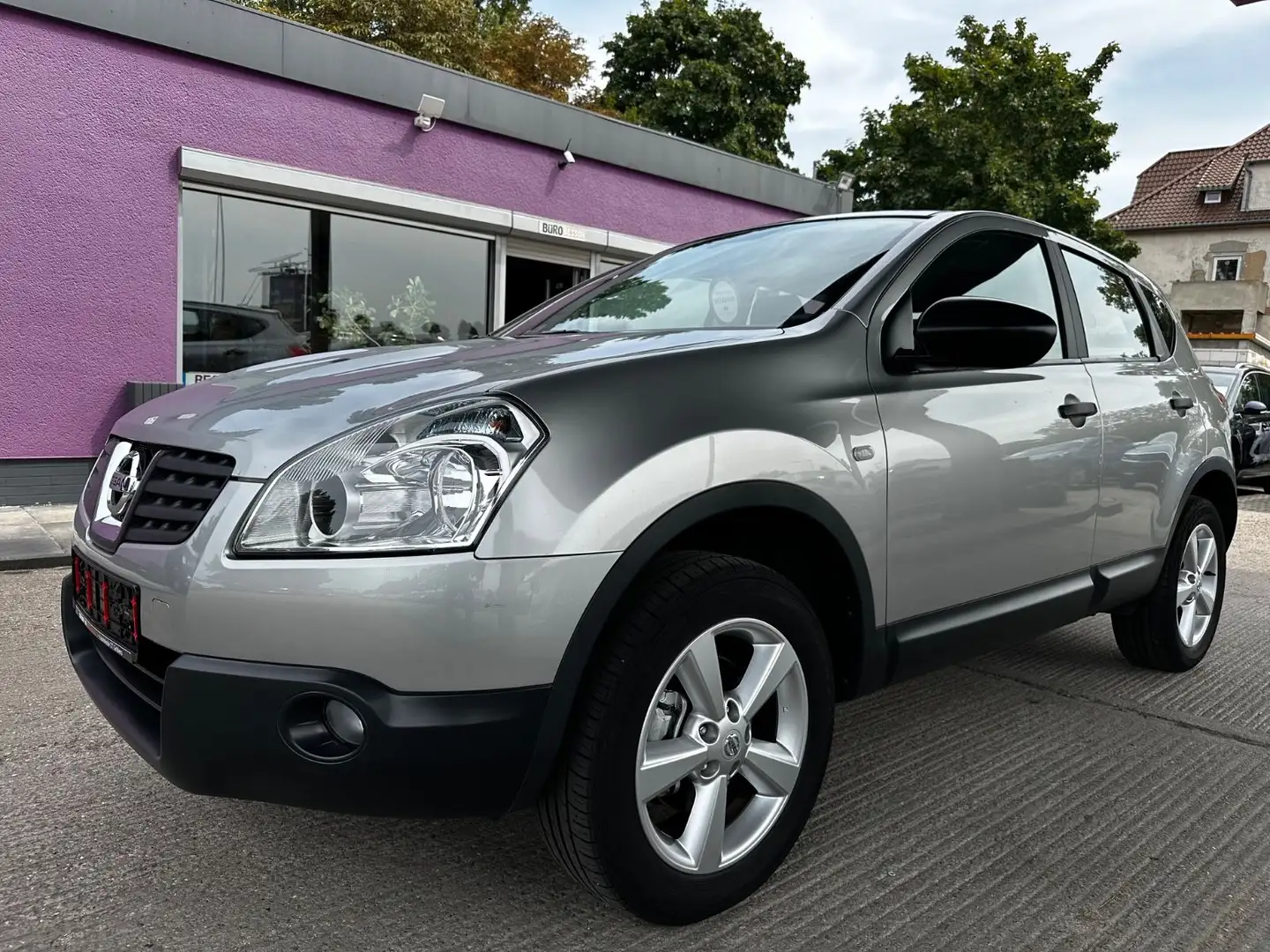 Nissan Qashqai Visia "1 Hand"HU/AU+Service" Silber - 1
