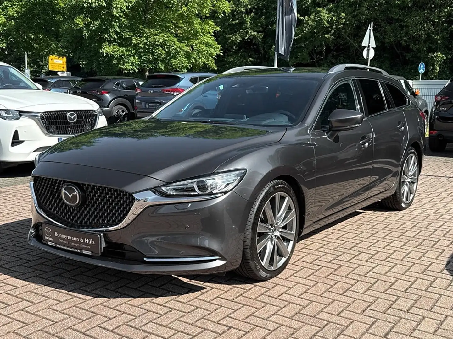 Mazda 6 Kombi 2.2 Sports-Line Plus *Klimaautomatik*360°*BO Grijs - 1