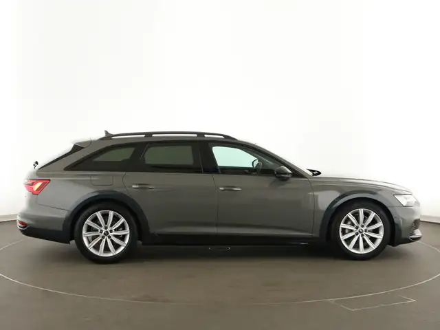 Audi A6 view 8