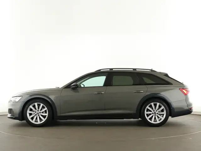 Audi A6 view 4
