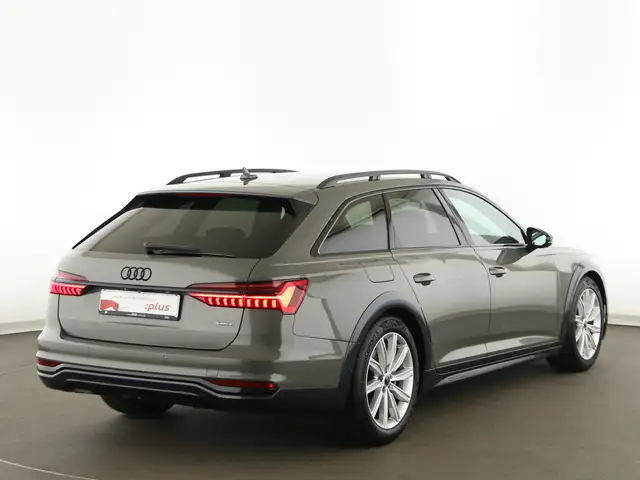 Audi A6 view 7