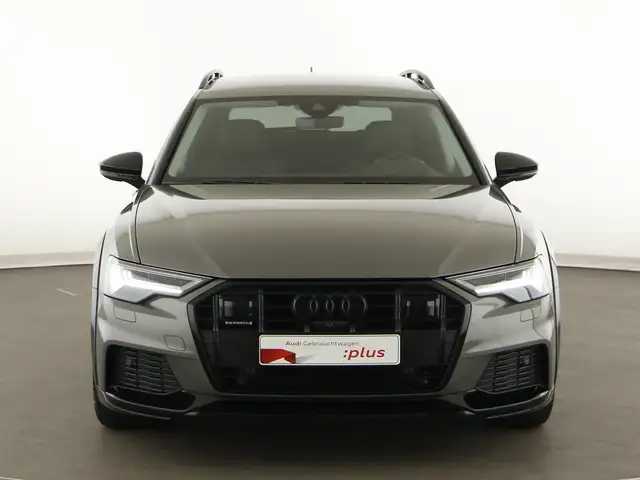 Audi A6 view 3