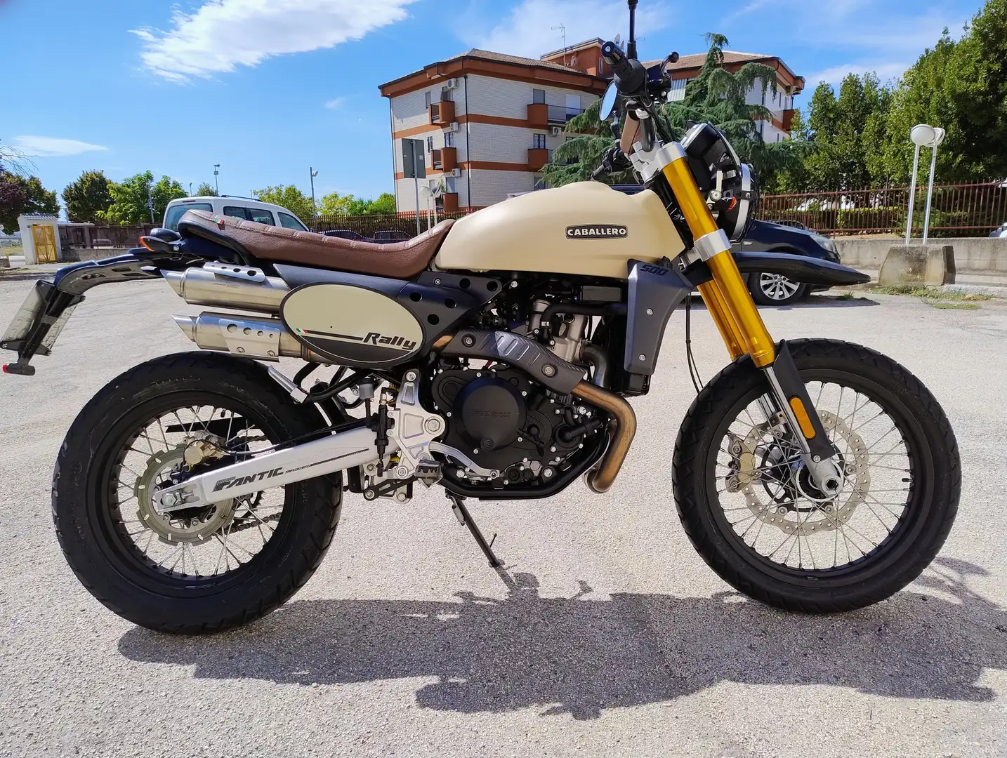 Fantic Caballero 500 RALLY Beżowy - 1