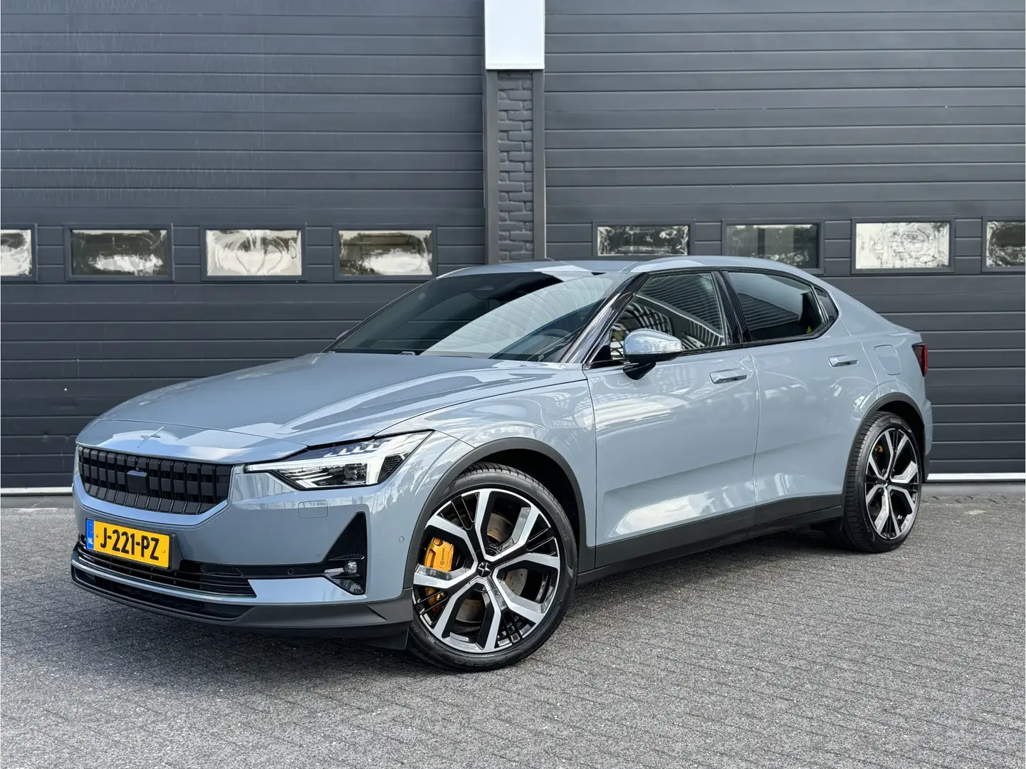 Polestar 2 Long Range Dual Motor Launch Edition 78kWh | Perfo Gris - 1