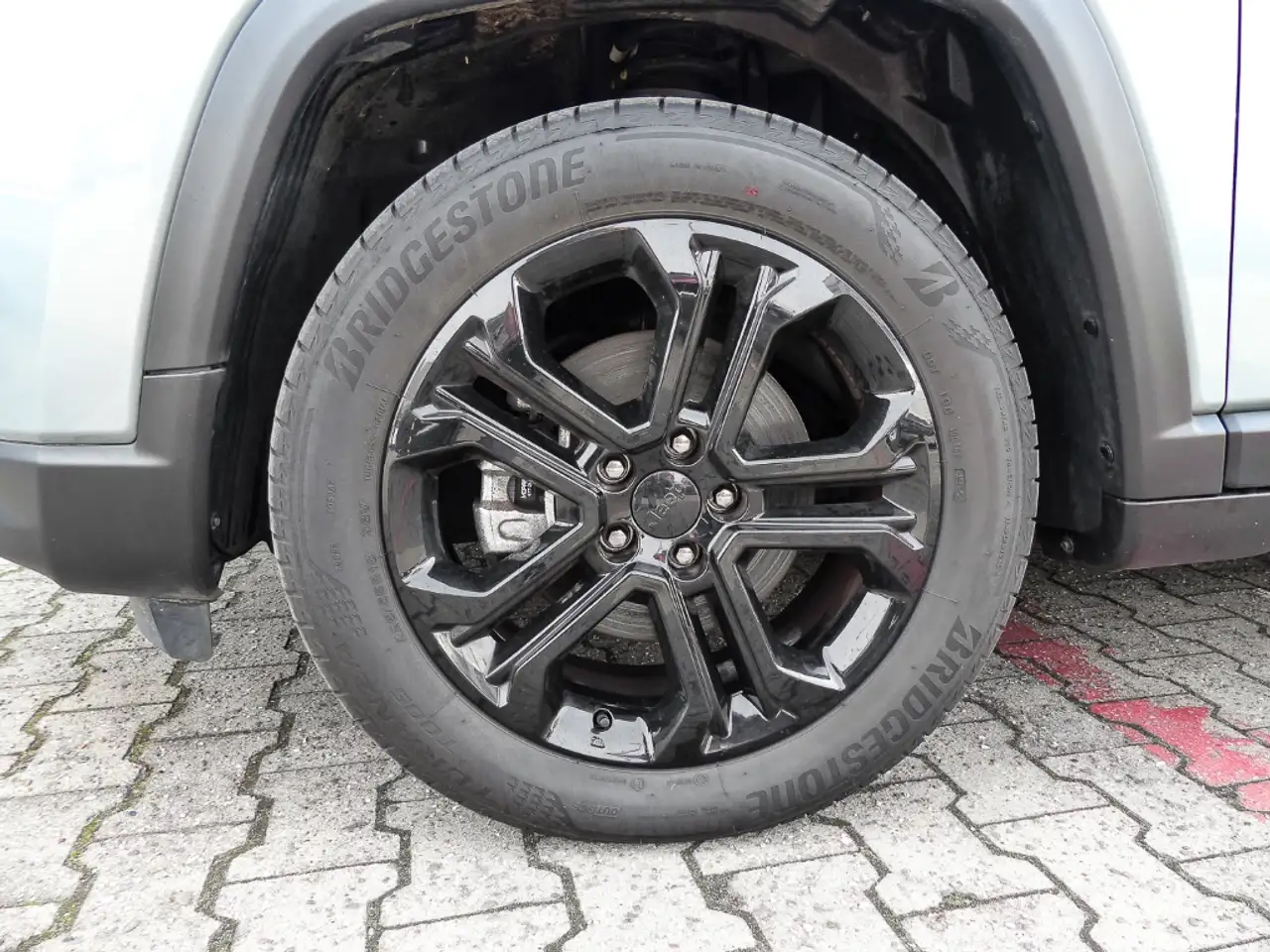 Jeep Compass E- Hybrid LED ACC Apple CarPlay Android Auto Mehrz 3