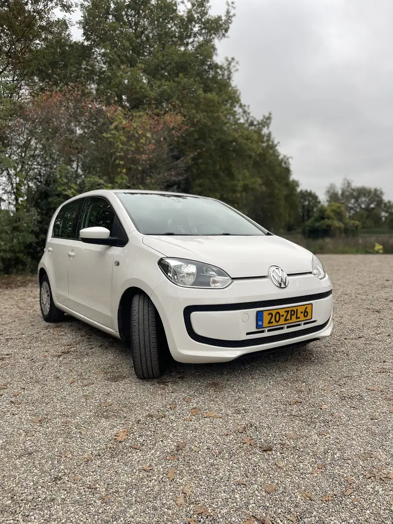 Volkswagen up! BlueMotion Technology move Wit - 1