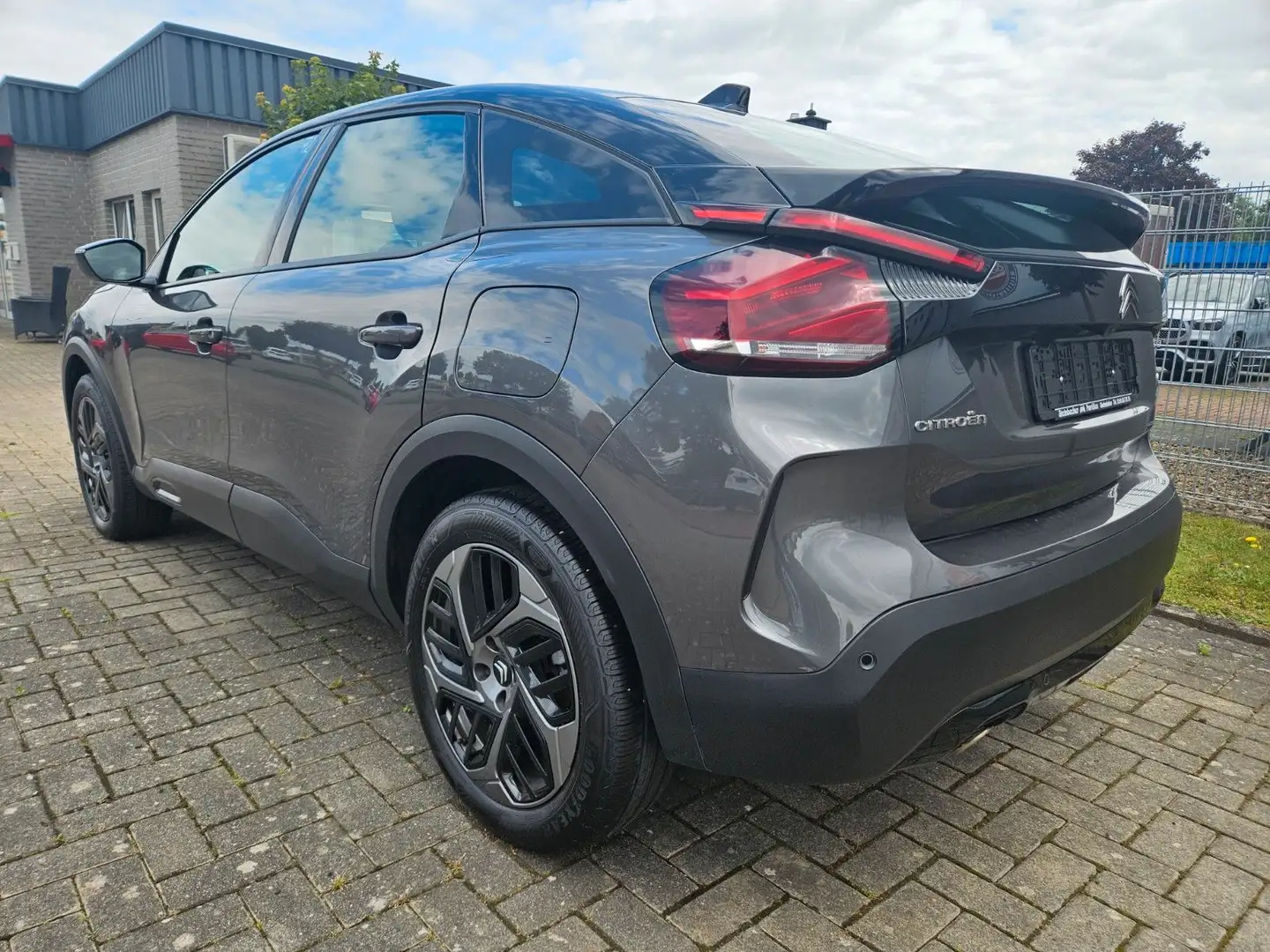 Citroen C4 Lim. Plus KAM NAV LED SHZ MIRROR VC Grau - 2