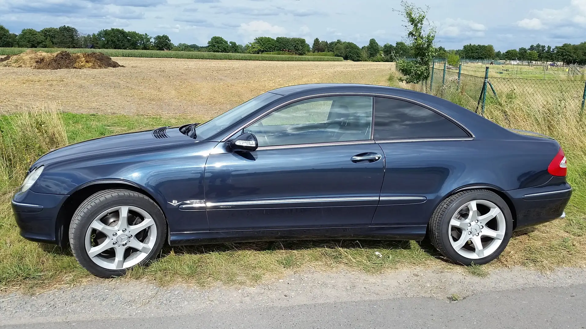 Mercedes-Benz CLK 320 Schwarz - 2