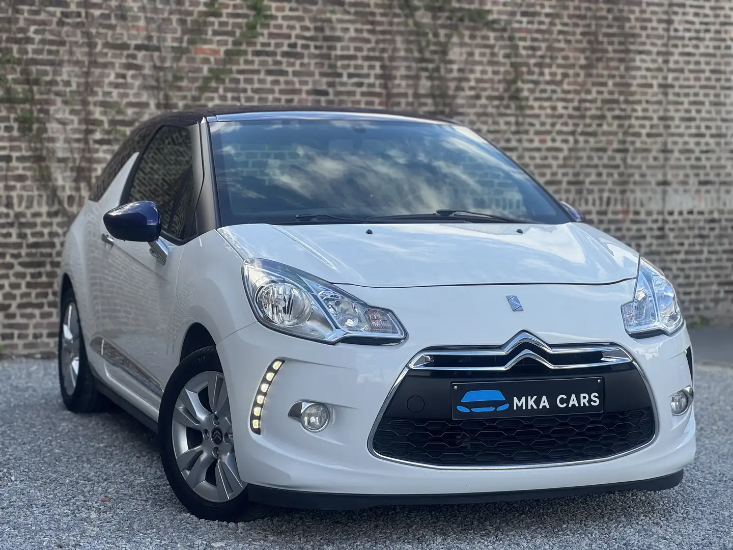 Citroen DS3 1.4 HDi Faible Km Airco BiTon Garantie 12 Mois - 1