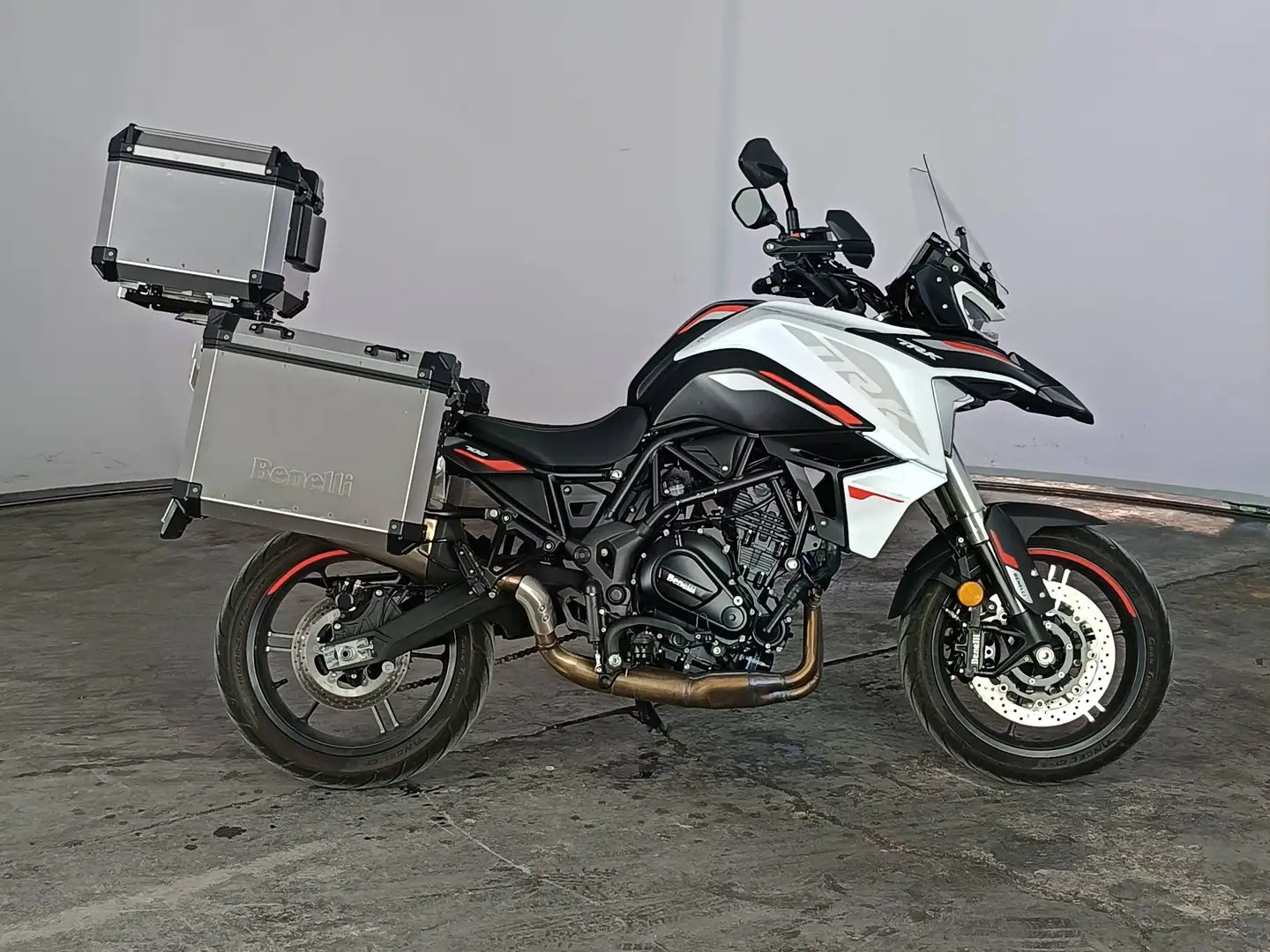 Benelli 702 abs E5 Bianco - 1