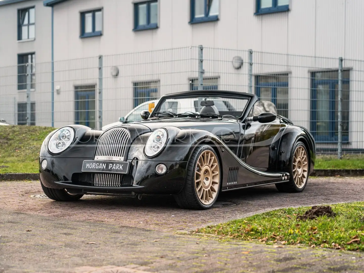 Morgan Aero 8 *Badmobil* + sehr guter Zustand + 2. Hand Schwarz - 1