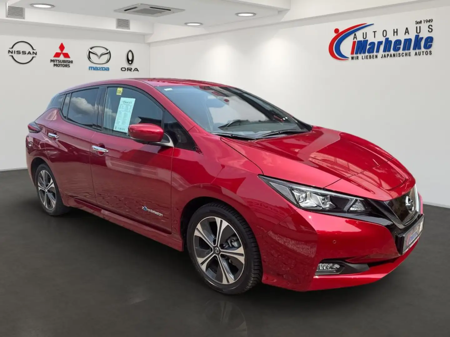 Nissan Leaf 40 kWh Tekna Rot - 2