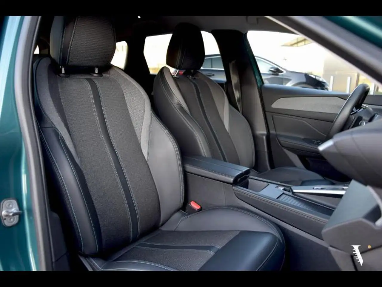 Peugeot 308 NAVI | CARPLAY | CAMERA 18