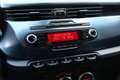 Alfa Romeo Giulietta 1.4 T Distinctive / Automaat / 170 Pk / Nwe Distri Zwart - thumbnail 16