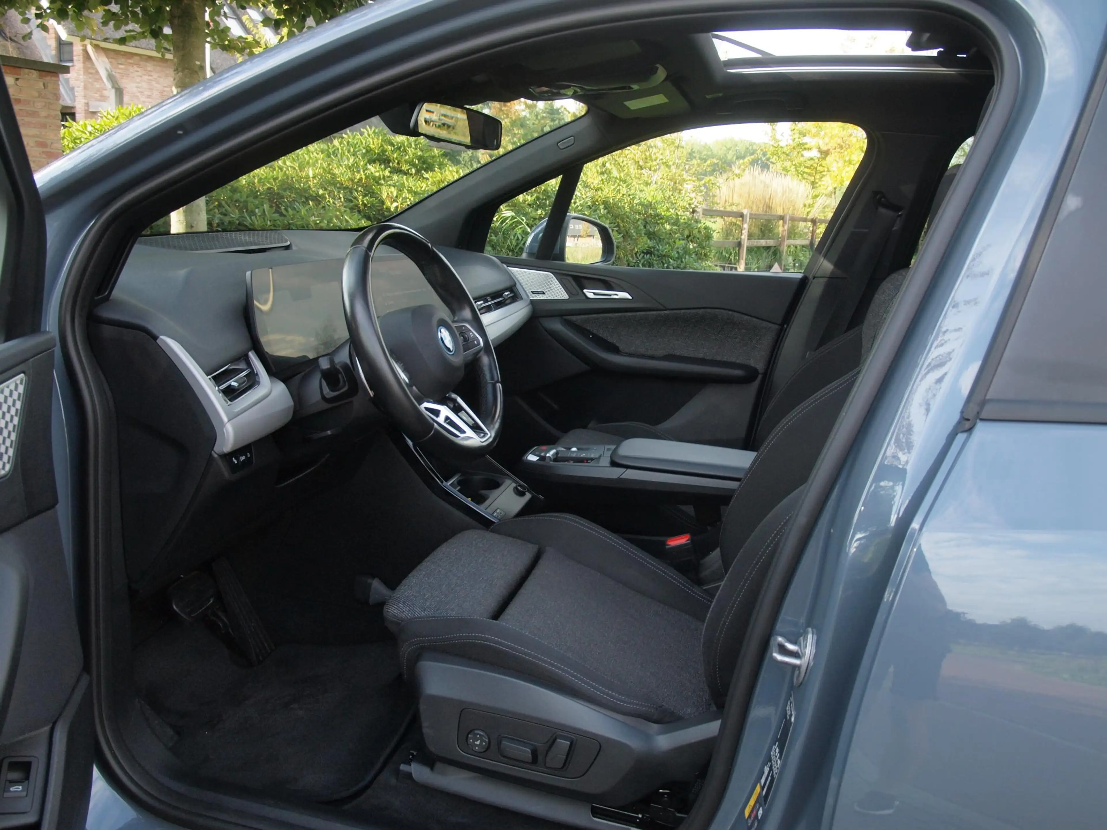 BMW 225 2-serie Active Tourer 225e xDrive | Panoramadak | — photo 13