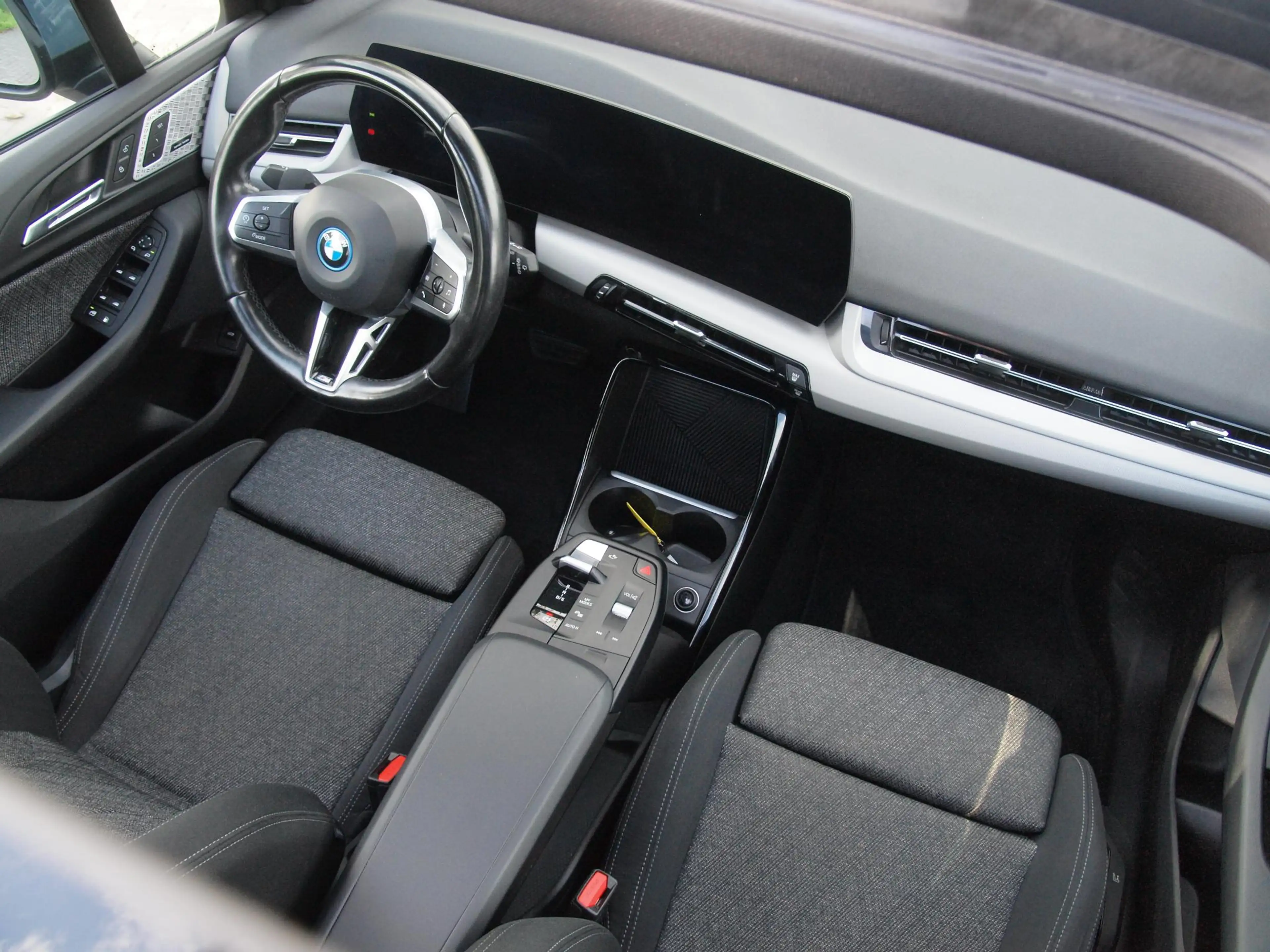 BMW 225 2-serie Active Tourer 225e xDrive | Panoramadak | — photo 2