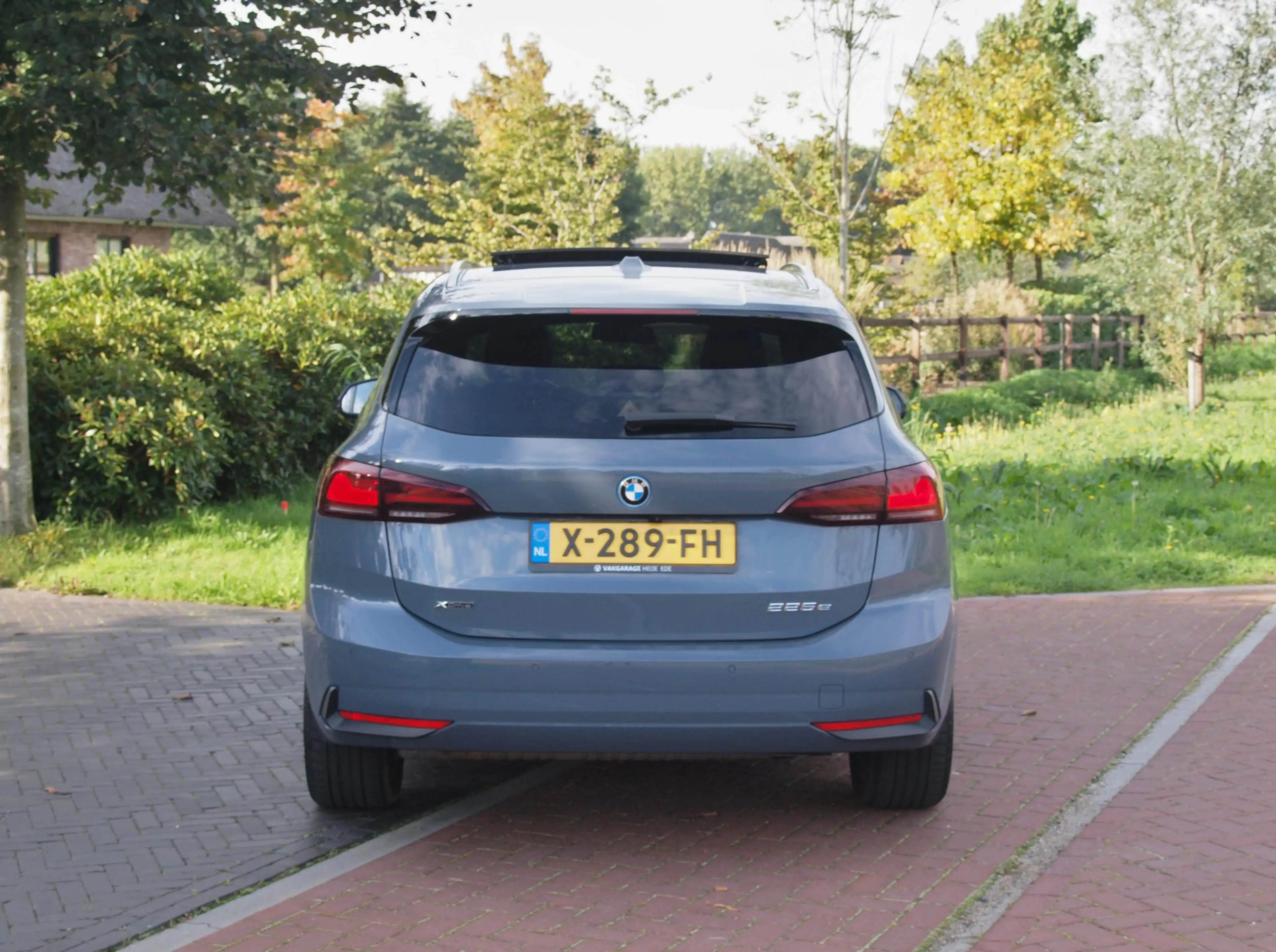 BMW 225 2-serie Active Tourer 225e xDrive | Panoramadak | — photo 9